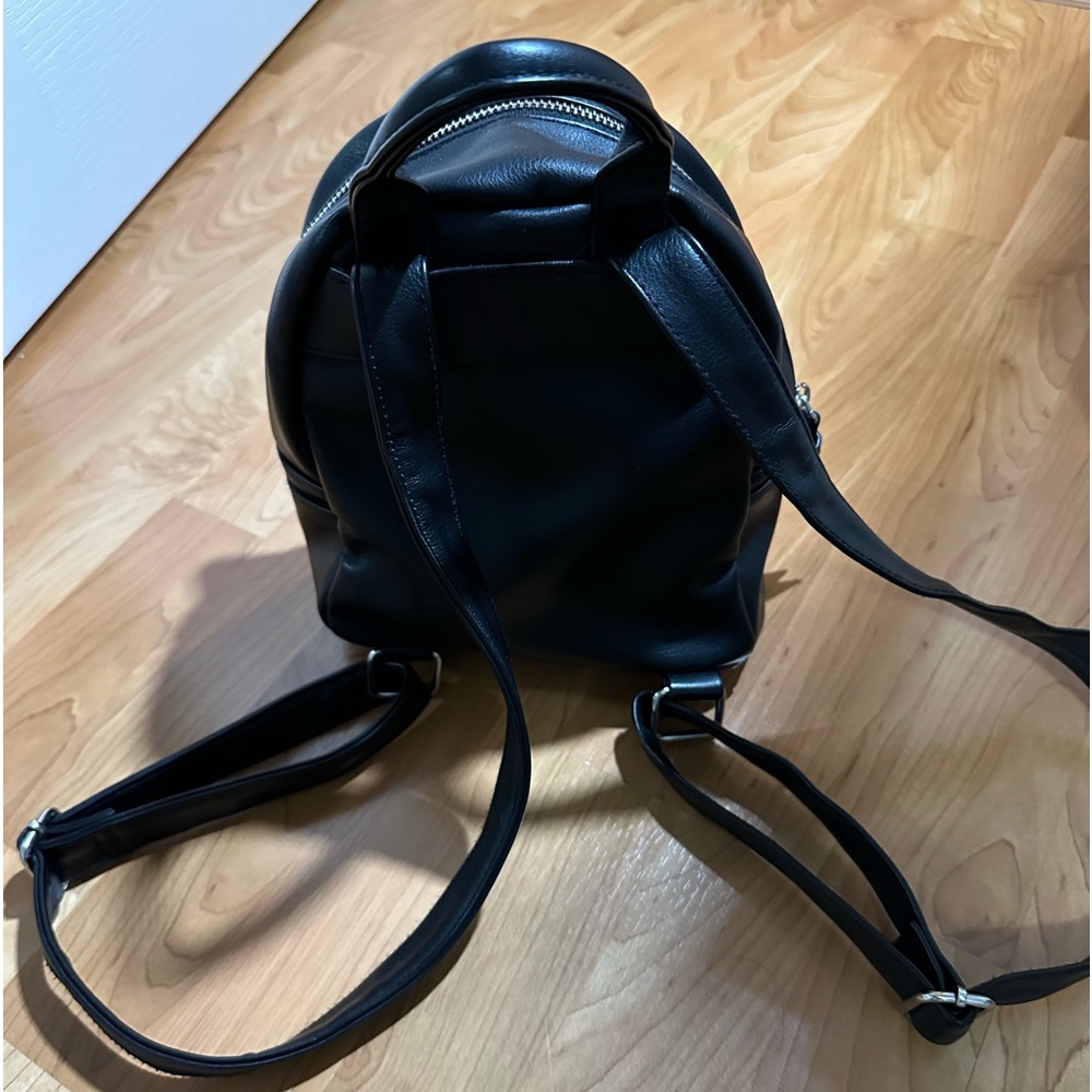 Fake leather backpack - Picture 6 of 6